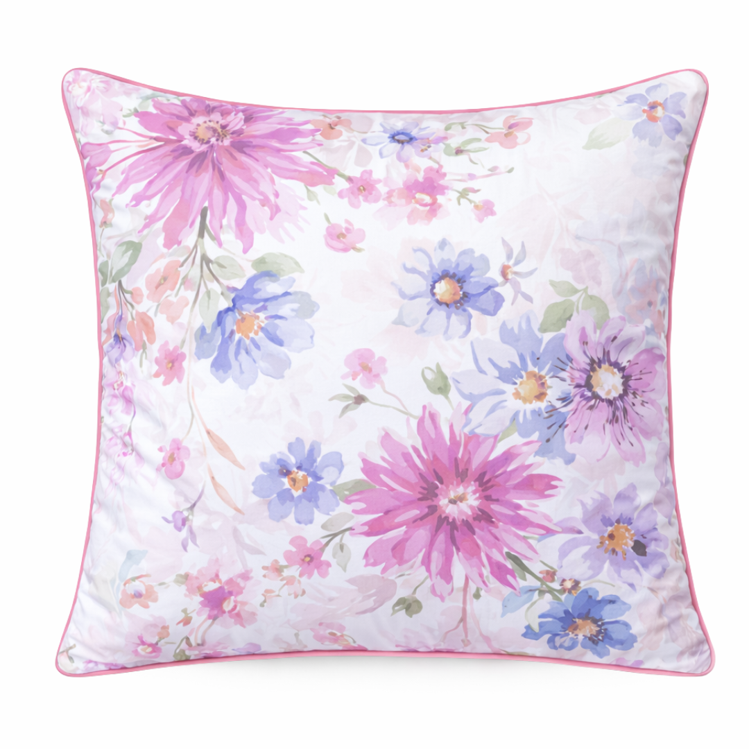 Großer Kissenbezug Fleur Rosée 80x80 cm aus Mako-Satin mit elegantem floralem Design und zarter Paspel