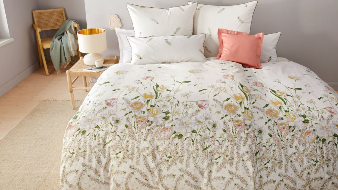 Luxus Mako Satin Bettwäsche Erika – florales Design, handgefertigt in Deutschland