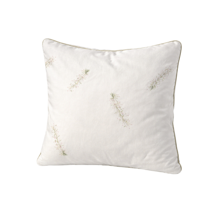 Kissenbezug Erika 40x40 cm aus 100 % Mako-Satin mit floralem Naturdesign und Reißverschluss