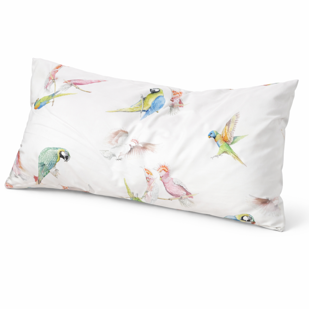 Langer Kissenbezug Exotische Vögel 40x80 cm aus hochwertigem Mako-Satin mit exotischem Vogelmotiv